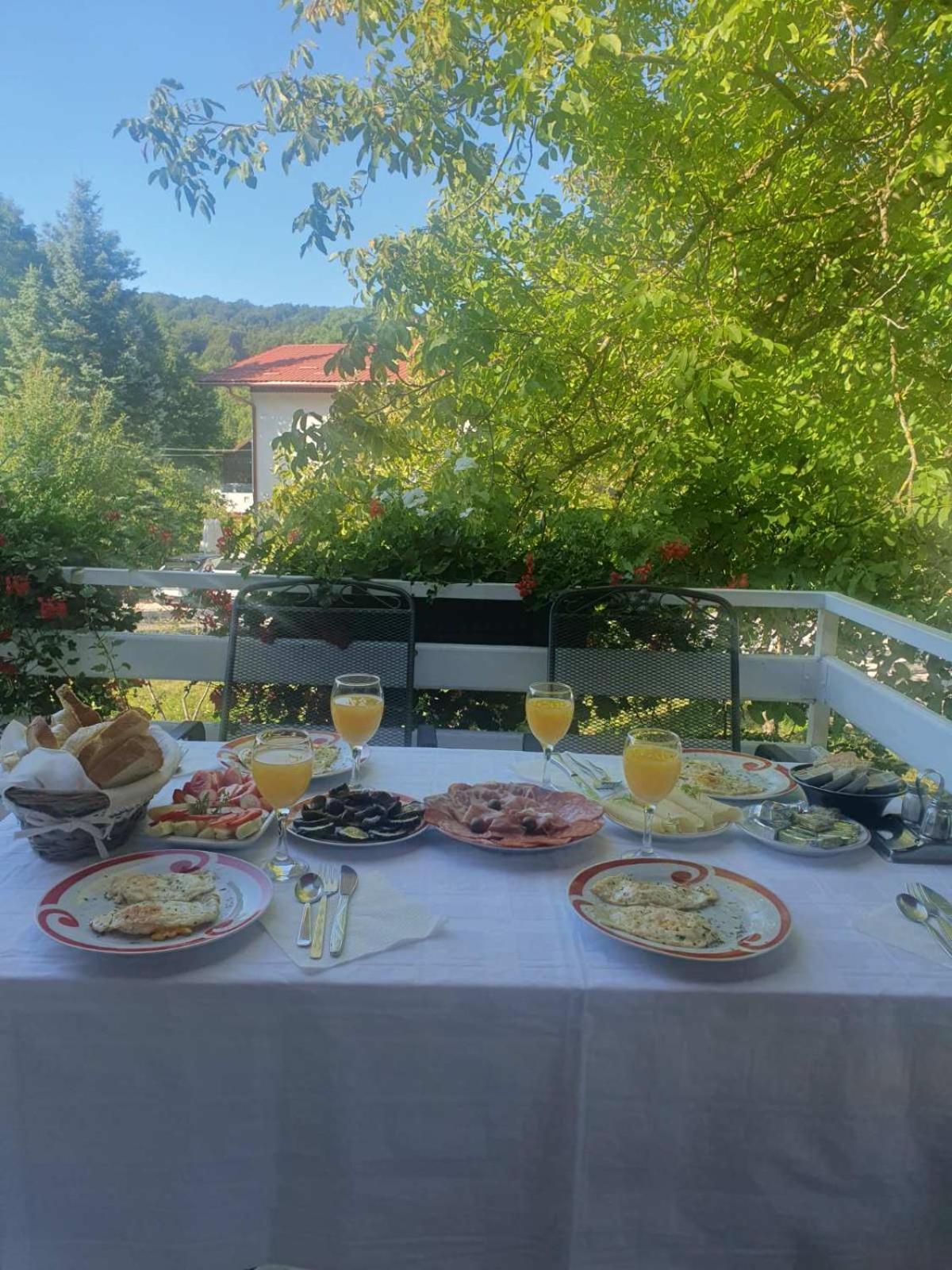 Guesthouse Nikola Плитвицкие озёра Экстерьер фото