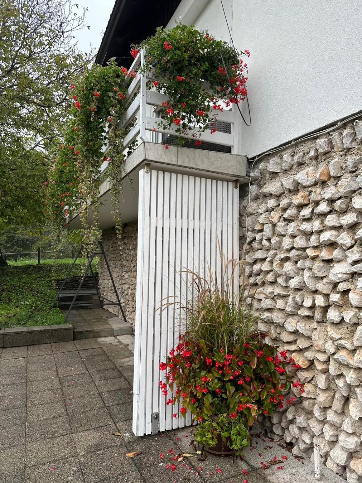 Guesthouse Nikola Плитвицкие озёра Экстерьер фото