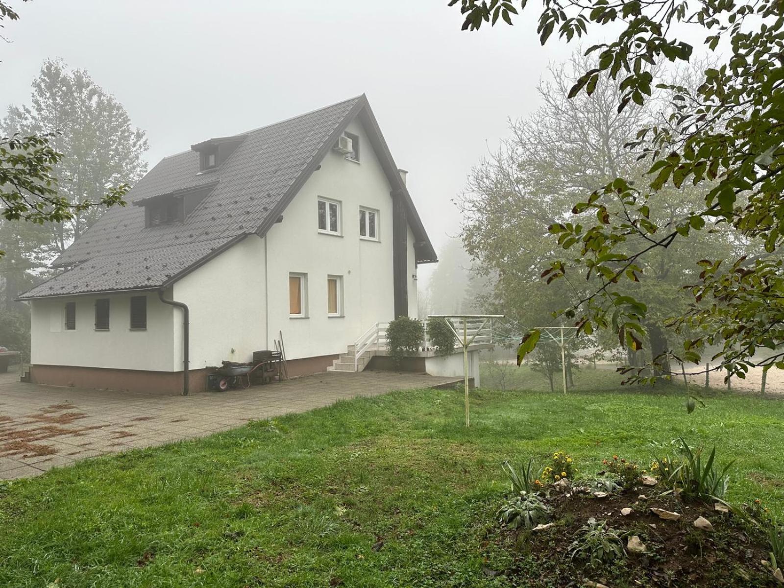 Guesthouse Nikola Плитвицкие озёра Экстерьер фото